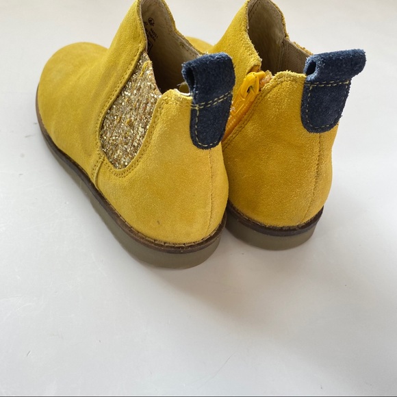 SOLD 👁‍🗨 HP🎉 NEW Mini Boden gold glitter boots - Picture 2 of 8